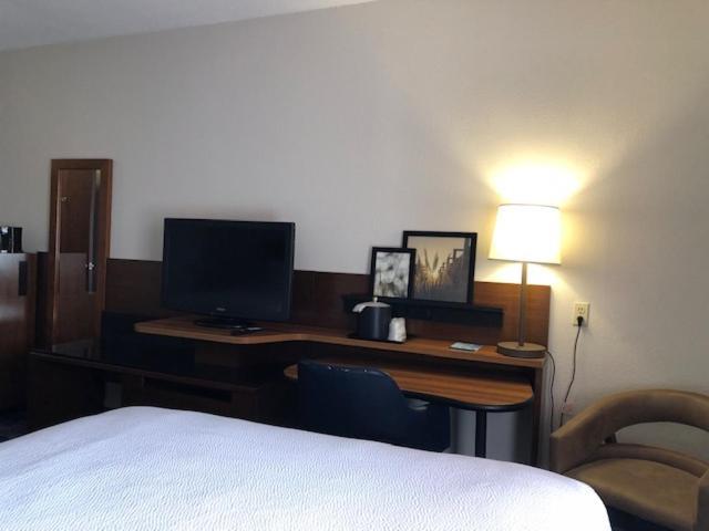 Fairfield Inn & Suites Houston Hobby Airport Exterior photo