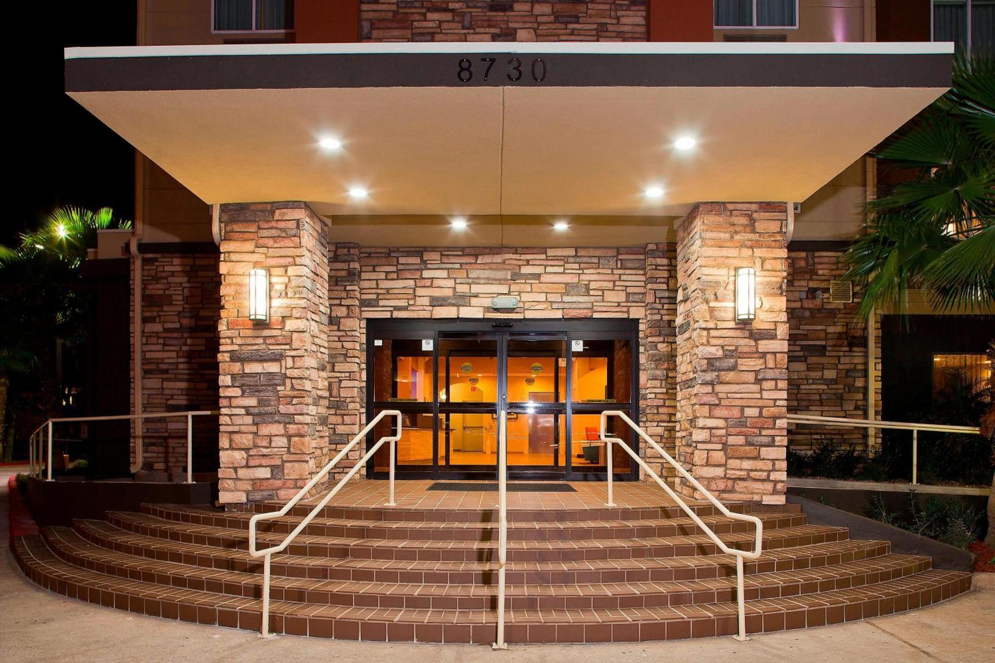Fairfield Inn & Suites Houston Hobby Airport Exterior photo